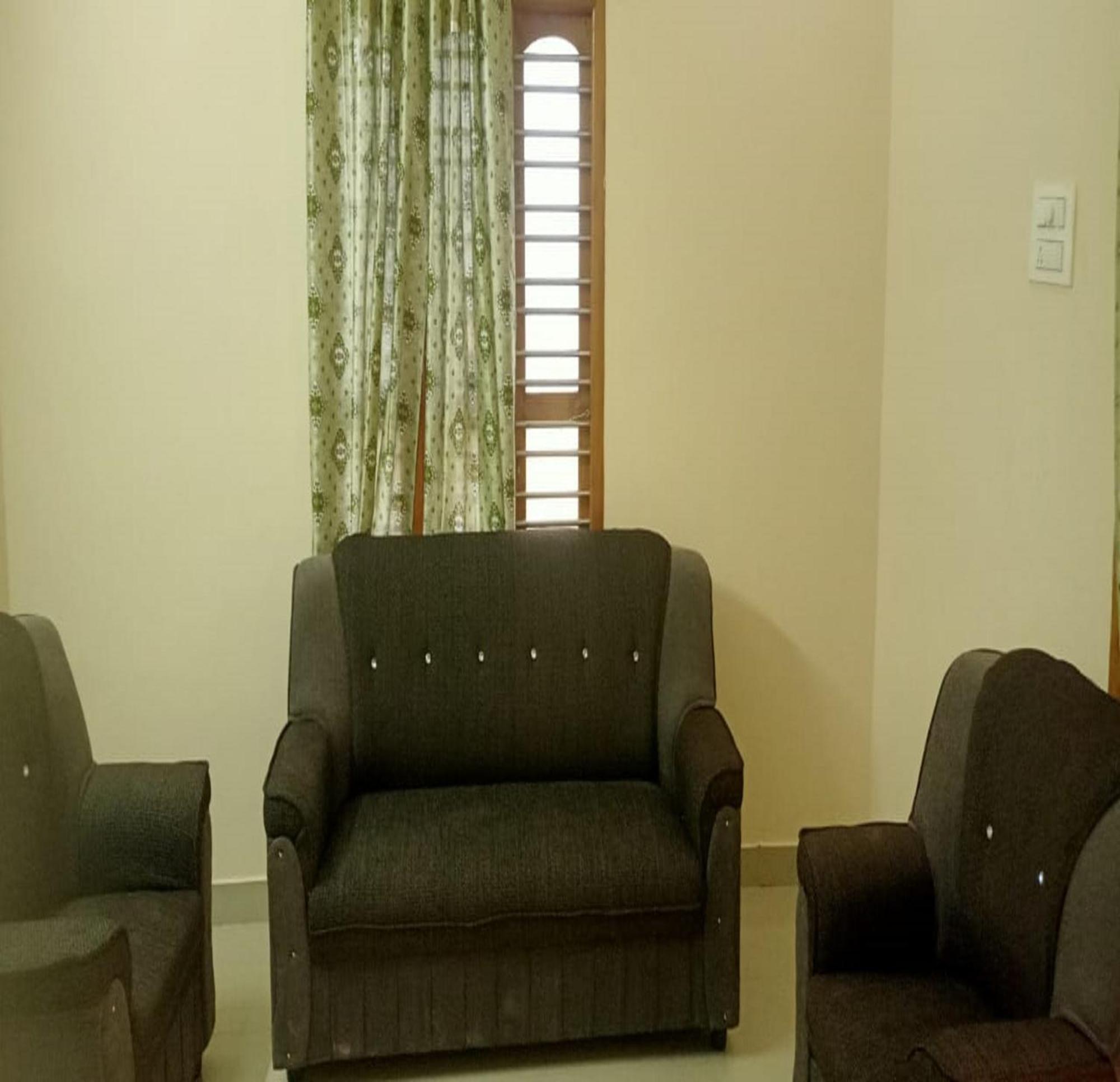 Arumugam Residency Ac Tiruchchendūr Exterior foto